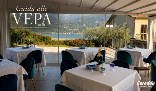 Guida alle VEPA - Terrazza panoramica di un ristorante chiusa con vetrate scorrevoli trasparenti VEPA